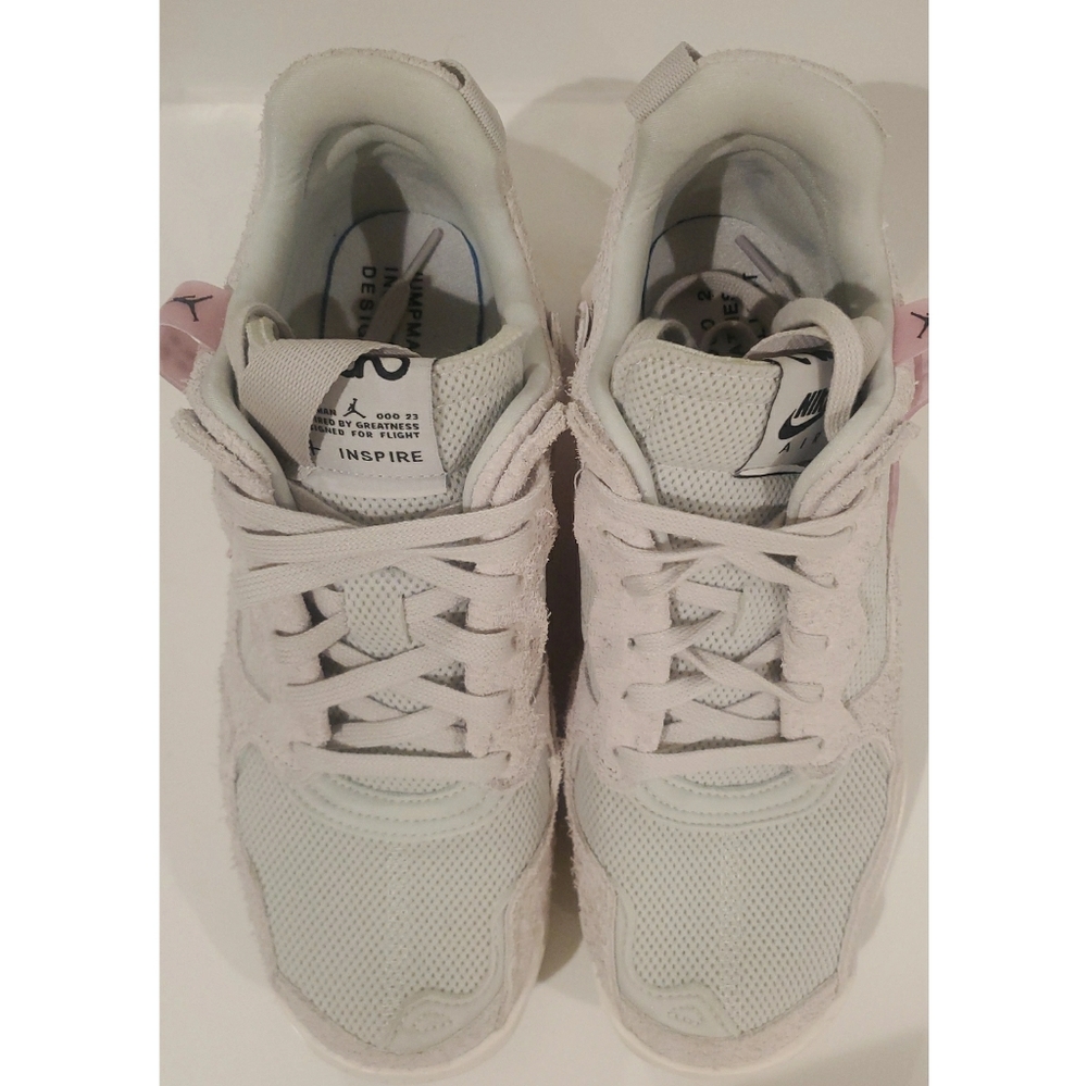 Jordan MA2 Sneakers